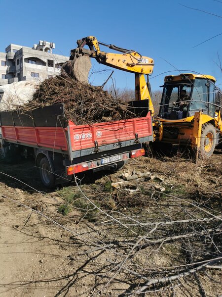 Servicii demolari constructii Constanta, curatare si evacuare moloz,