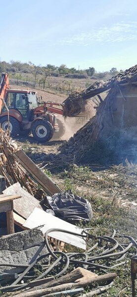 Servicii demolari constructii Constanta, curatare si evacuare moloz,